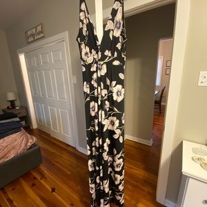 Veronica M Maxi Floral Dress, Size Medium
